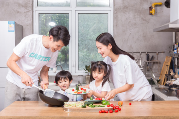 教孩子学做饭的意义  孩子学做饭的好处