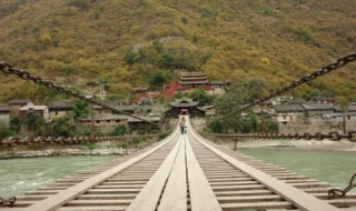 泸定桥旅游攻略 泸定桥旅游攻略一日游