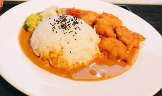 日式牛肉咖喱饭步骤（咖喱牛肉饭制作方法）