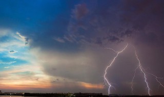 什么是雷阵雨（雷阵雨怎么形成的）