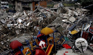 汶川大地震英雄事迹（汶川大地震英雄事迹图片）