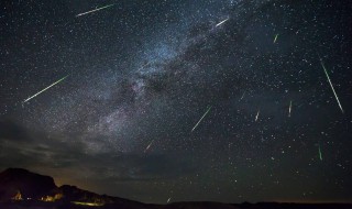 宝瓶座南流星雨在哪个方向 2021宝瓶座δ南流星雨观测地