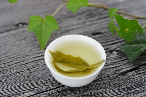 蒲公英苦丁茶的功效与作用 蒲公英苦丁茶的功效与作用糖尿病