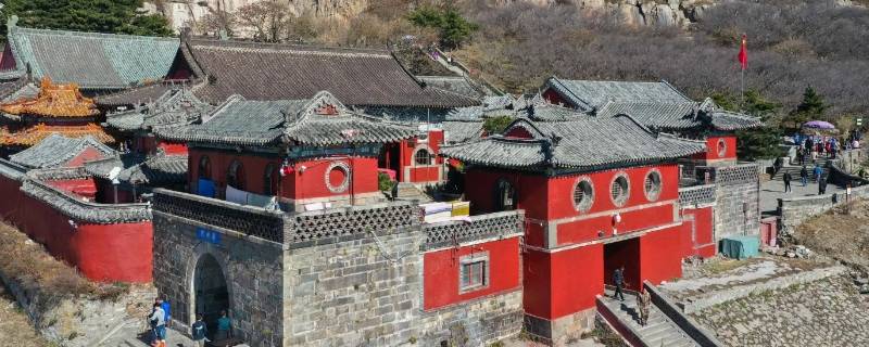 泰山青帝宫供奉哪位大神（泰山青帝宫供奉哪位大神最灵验）