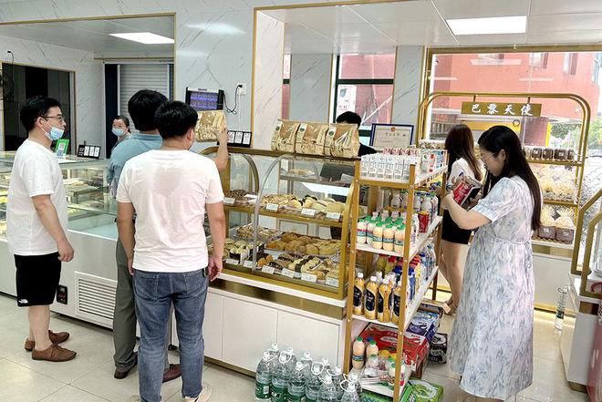 江西一高校紧急开展食品安全专项大排查，强调“动真碰硬”   