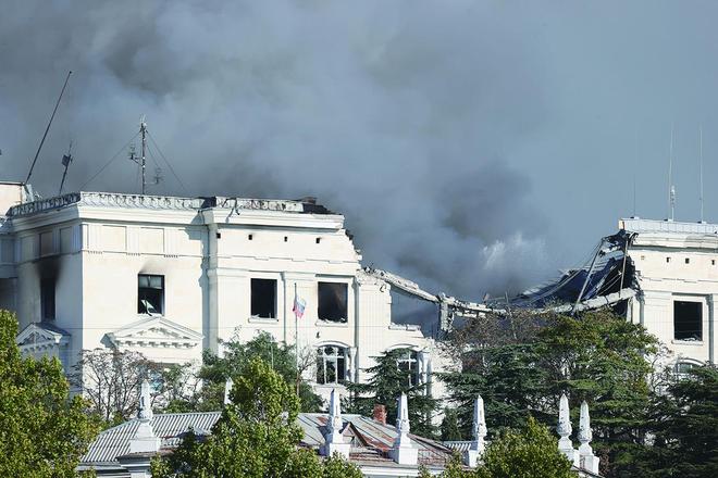 俄黑海舰队总部坍塌建筑被爆炸拆除（俄军黑海舰队）