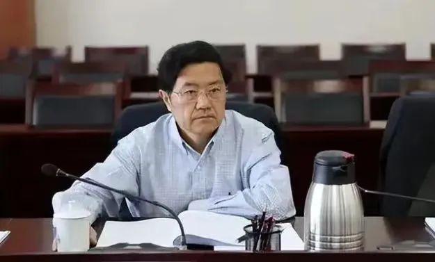 被组织处理后查而不改！年近70岁的赵智勇被处理，曾从副部级降为科员